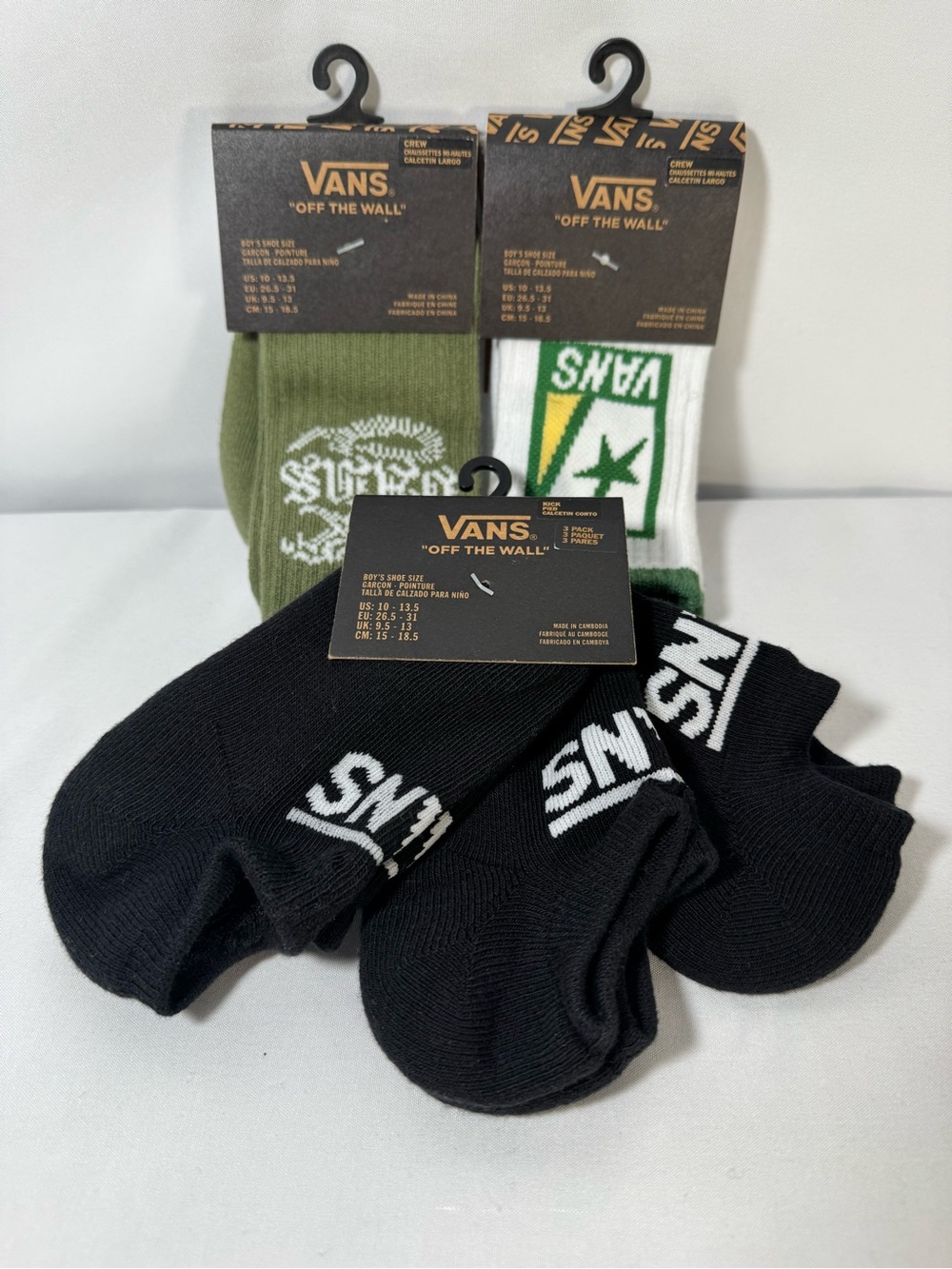 Vans Kids 3-Packages No Show & Crew Socks - Black, Green & White